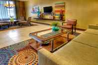 Lobby Holiday Inn Express & Suites PITTSBURGH SW - SOUTHPOINTE, an IHG Hotel