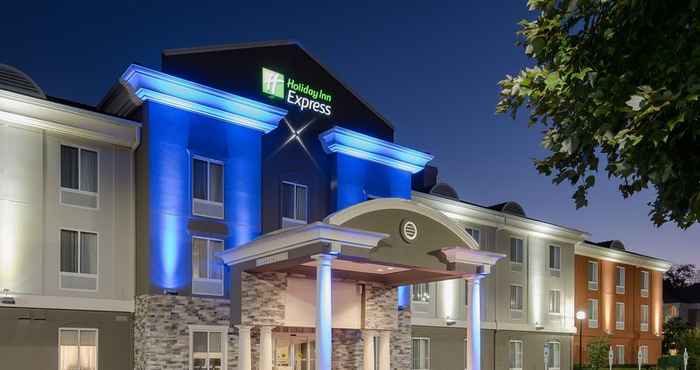 ภายนอกอาคาร Holiday Inn Express & Suites PHILADELPHIA - MT. LAUREL, an IHG Hotel