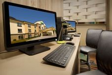 행사장 Holiday Inn Express & Suites DFW AIRPORT - GRAPEVINE by IHG, an IHG Hotel