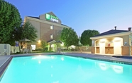 Swimming Pool 4 Holiday Inn Express & Suites DFW AIRPORT - GRAPEVINE, an IHG Hotel