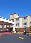 EXTERIOR_BUILDING Holiday Inn Express Hotel & Suites Wabash, an IHG Hotel