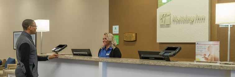 Lobby Holiday Inn TERRE HAUTE, an IHG Hotel