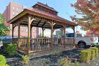 Common Space Candlewood Suites TERRE HAUTE