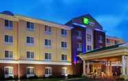 Bangunan 6 Holiday Inn Express & Suites CHICAGO SOUTH LANSING, an IHG Hotel