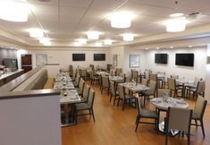 Restaurant 4 Holiday Inn & Suites ROCHESTER - MARKETPLACE by IHG, an IHG Hotel