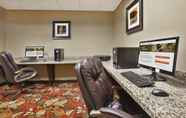Functional Hall 5 Holiday Inn Express & Suites WHEELING, an IHG Hotel