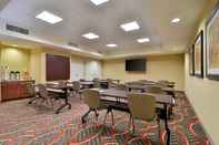 Functional Hall Staybridge Suites TOMBALL - SPRING AREA, an IHG Hotel