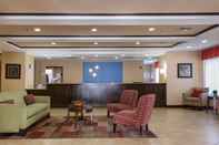 Lobi Holiday Inn Express NEWINGTON - HARTFORD, an IHG Hotel