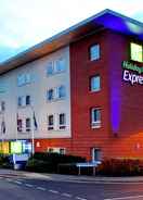 Holiday Inn Express Birmingham Redditch Hotel Exterior Holiday Inn Express Birmingham Redditch, an IHG Hotel