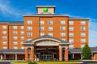 Bên ngoài Holiday Inn CHANTILLY-DULLES EXPO (ARPT), an IHG Hotel