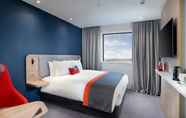 Others 3 Holiday Inn Express LONDON HEATHROW T4, an IHG Hotel