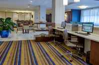 Functional Hall Holiday Inn Express & Suites BALTIMORE WEST - CATONSVILLE, an IHG Hotel