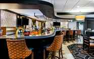 Bar, Kafe, dan Lounge 6 Holiday Inn JOHNSTOWN-GLOVERSVILLE, an IHG Hotel