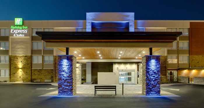 Exterior Holiday Inn Express & Suites WAPAKONETA, an IHG Hotel