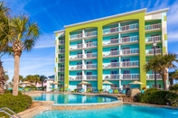 สระว่ายน้ำ Holiday Inn Express ORANGE BEACH-ON THE BEACH, an IHG Hotel