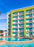 SWIMMING_POOL Holiday Inn Express Orange Beach, an IHG Hotel
