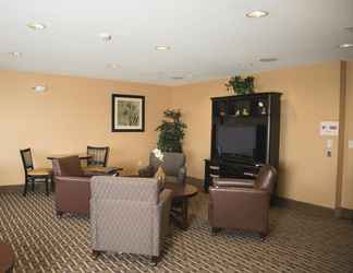 Lobby 2 Candlewood Suites LOVELAND