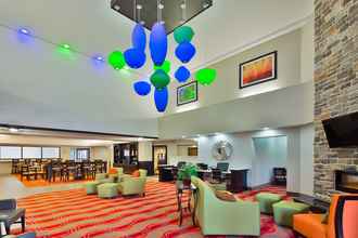 Lobi 4 Holiday Inn Express HARRISBURG NE, an IHG Hotel