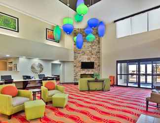 Lobby 2 Holiday Inn Express HARRISBURG NE, an IHG Hotel