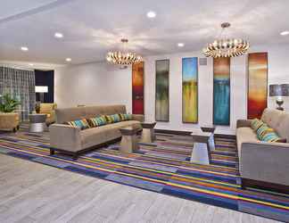 Sảnh chờ 2 Holiday Inn Express & Suites ANN ARBOR WEST, an IHG Hotel