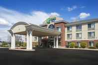 ภายนอกอาคาร Holiday Inn Express & Suites KALAMAZOO, an IHG Hotel