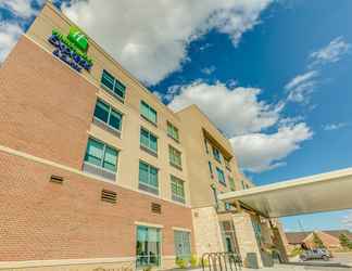 Exterior 2 Holiday Inn Express & Suites OKEMOS - UNIVERSITY AREA, an IHG Hotel