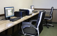 ห้องประชุม 6 Holiday Inn Express PHILADELPHIA AIRPORT, an IHG Hotel