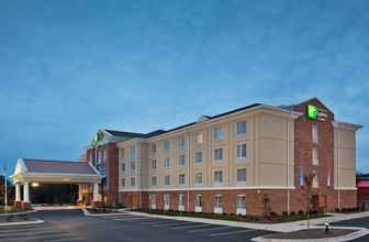 Exterior 4 Holiday Inn Express & Suites GREENSBORO - AIRPORT AREA, an IHG Hotel