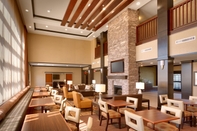 Bar, Kafe dan Lounge Staybridge Suites CHEYENNE, an IHG Hotel