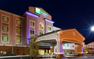 Exterior 3 Holiday Inn Express & Suites VALDOSTA WEST - MALL AREA, an IHG Hotel