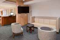 Common Space Holiday Inn Express & Suites PARKERSBURG - MINERAL WELLS, an IHG Hotel