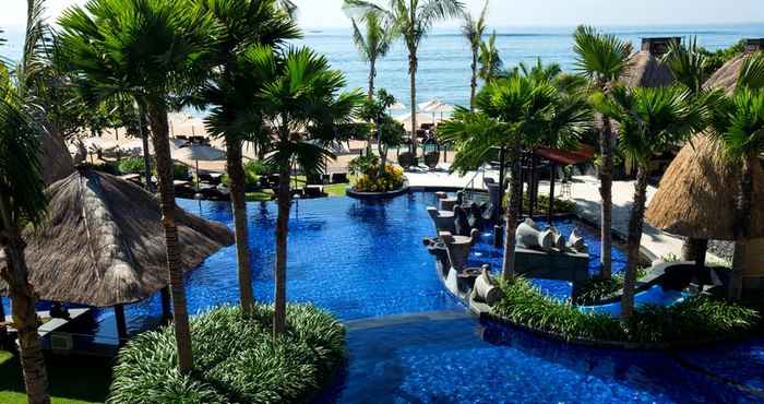 Kolam Renang Holiday Inn Resort BALI NUSA DUA, an IHG Hotel