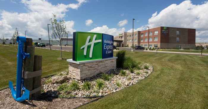 Exterior Holiday Inn Express & Suites MONROE, an IHG Hotel