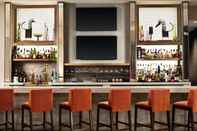 Bar, Cafe and Lounge Crowne Plaza DALLAS LOVE FIELD - MED AREA, an IHG Hotel