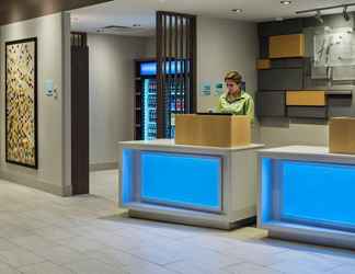Lobby 2 Holiday Inn Express & Suites MEDINA, an IHG Hotel