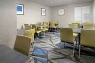 Ruangan Fungsional Holiday Inn Express WASHINGTON DC - BW PARKWAY, an IHG Hotel