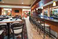 Bar, Cafe and Lounge Holiday Inn & Suites GRAND JUNCTION-AIRPORT, an IHG Hotel