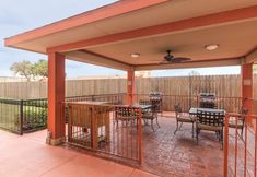 Common Space 5 Candlewood Suites HOUSTON I-10 EAST by IHG