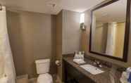 In-room Bathroom 2 Holiday Inn Express & Suites BUFFALO-AIRPORT, an IHG Hotel