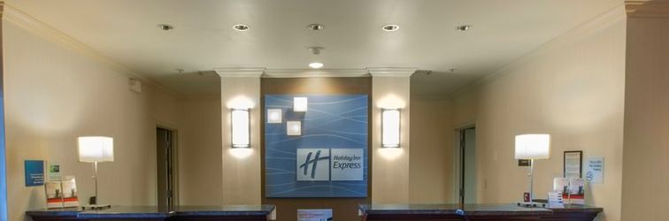ล็อบบี้ Holiday Inn Express & Suites BUFFALO-AIRPORT by IHG, an IHG Hotel