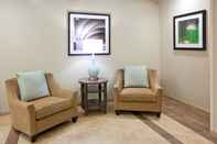 Common Space Candlewood Suites DICKINSON