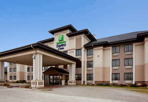 ภายนอกอาคาร Holiday Inn Express & Suites WORTHINGTON, an IHG Hotel