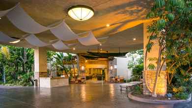 Lobby 4 Crowne Plaza SAN DIEGO - MISSION VALLEY, an IHG Hotel