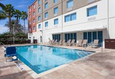 สระว่ายน้ำ 5 Holiday Inn Express & Suites FT. LAUDERDALE AIRPORT/CRUISE by IHG, an IHG Hotel