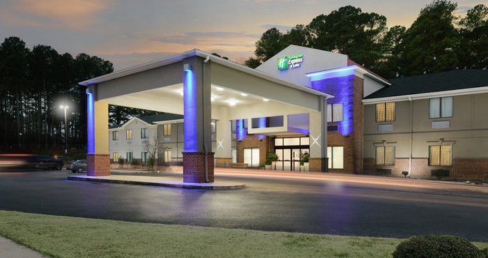 ภายนอกอาคาร Holiday Inn Express & Suites CAMDEN, an IHG Hotel