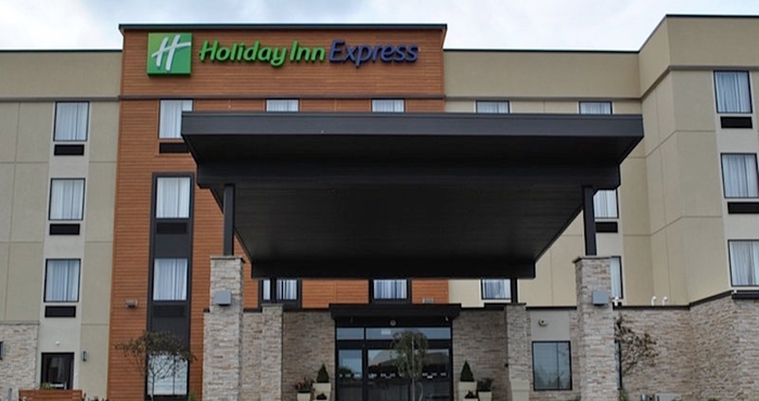 Luar Bangunan Holiday Inn Express SALEM, an IHG Hotel