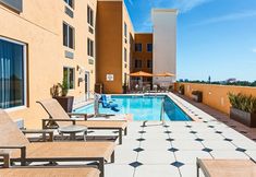 수영장 5 Holiday Inn Express & Suites FORT LAUDERDALE AIRPORT SOUTH by IHG, an IHG Hotel