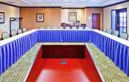 Ruangan Fungsional 4 Holiday Inn Express & Suites OOLTEWAH SPRINGS-CHATTANOOGA, an IHG Hotel