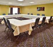 Functional Hall 3 Holiday Inn Express & Suites CHARLOTTE, an IHG Hotel