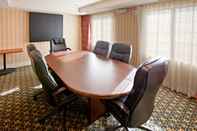 Functional Hall Staybridge Suites SPRINGFIELD-SOUTH, an IHG Hotel